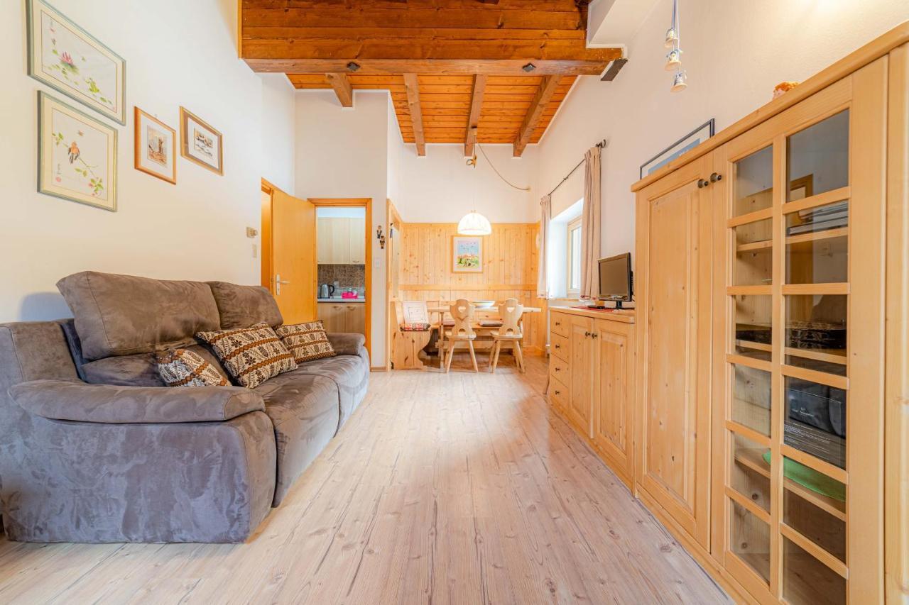 ロッカ・ピエートレDolomites Dream Marmoladaアパートメント エクステリア 写真