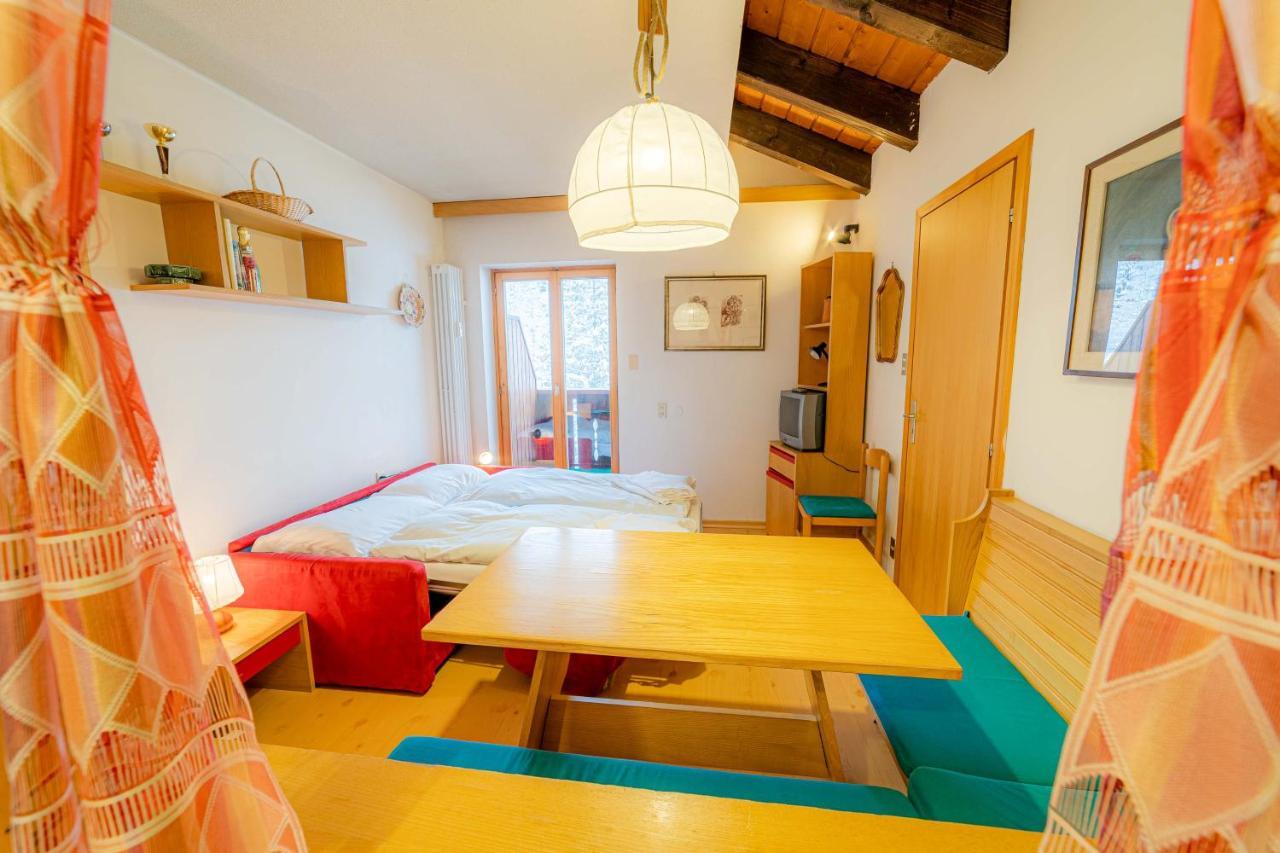 ロッカ・ピエートレDolomites Dream Marmoladaアパートメント エクステリア 写真